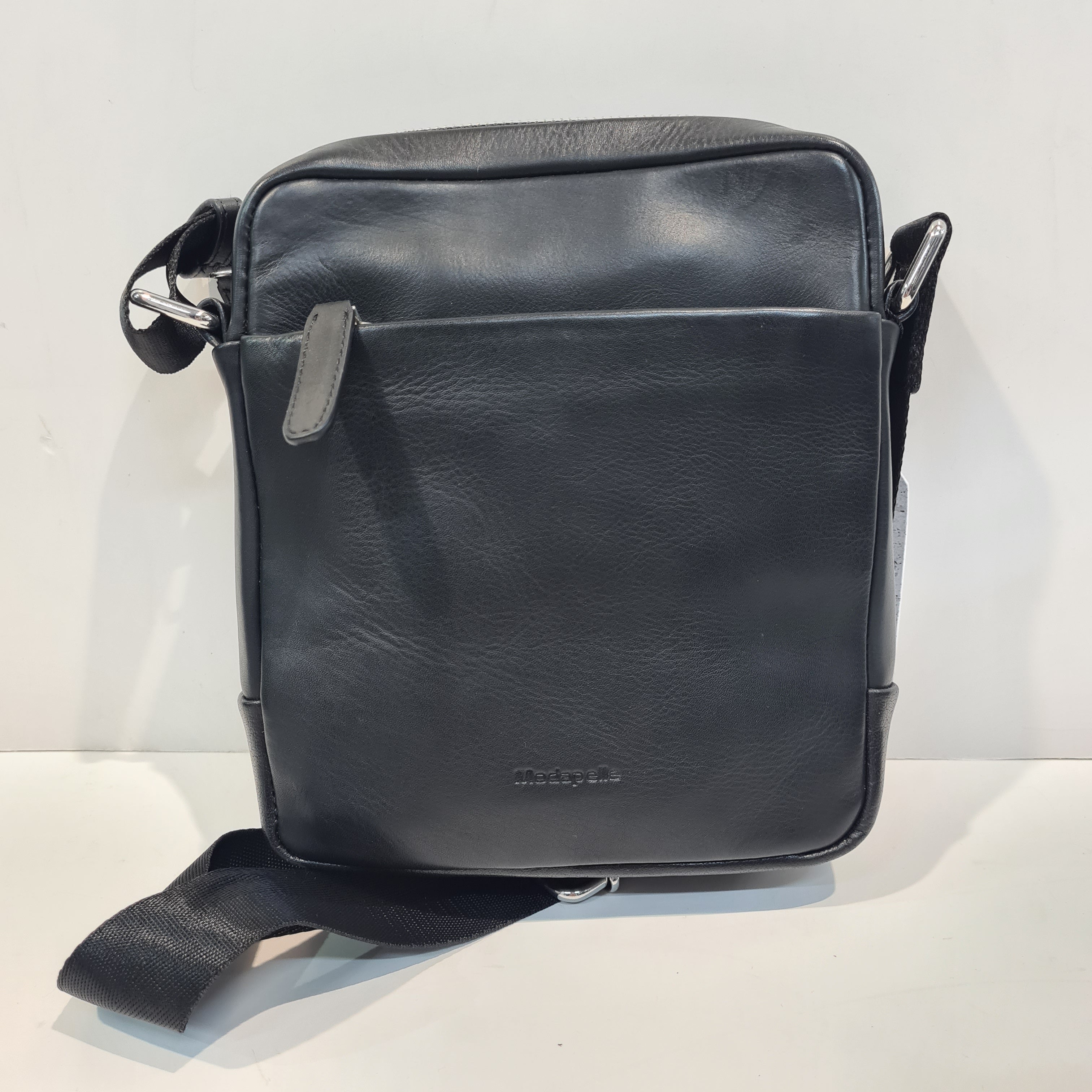 Modapelle Leather Manbag